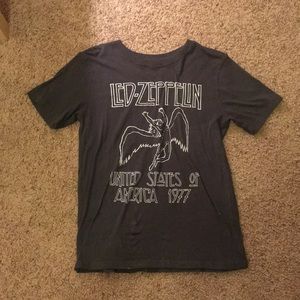 Gray Led Zeppelin t-shirt